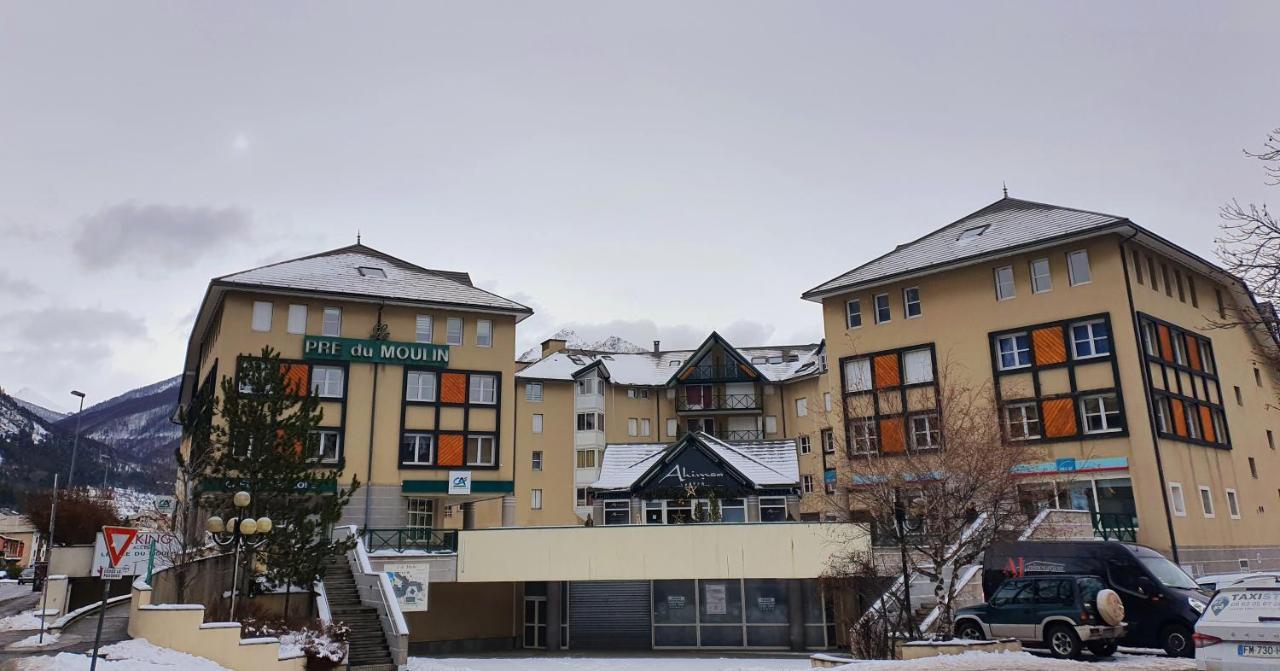 Au Pre Du Moulin - Centre Ville Briançon Exterior foto